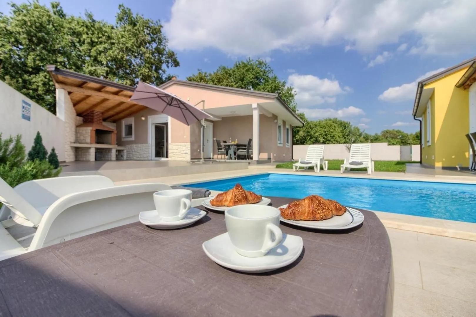 Holiday home Ferienhaus Mit Privatpool Fuer 8 Personen Ca 110 Qm In Valtura, Istrien Suedkueste Von Istrien Croatia