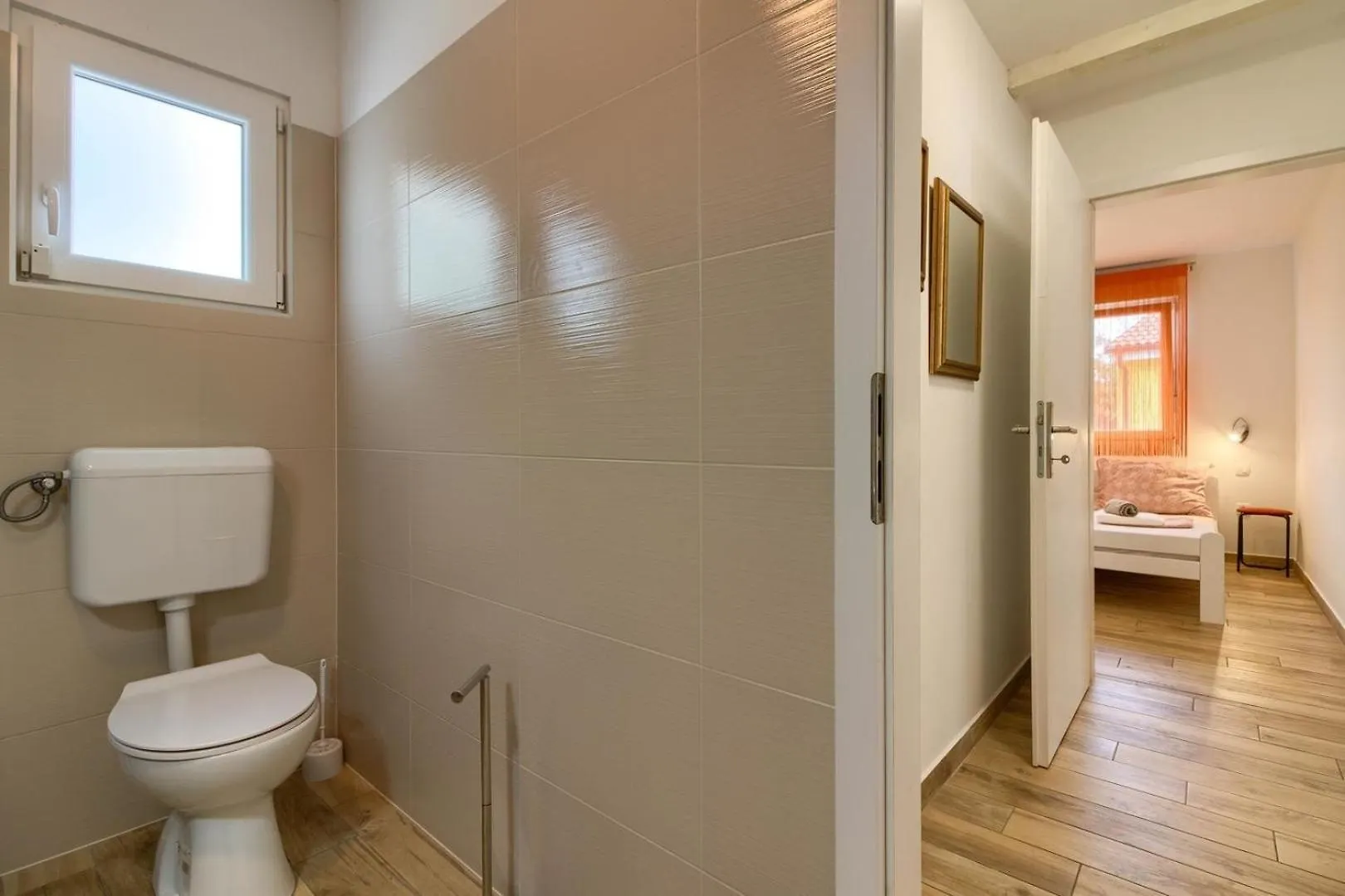Ferienhaus Mit Privatpool Fuer 8 Personen Ca 110 Qm In Valtura, Istrien Suedkueste Von Istrien